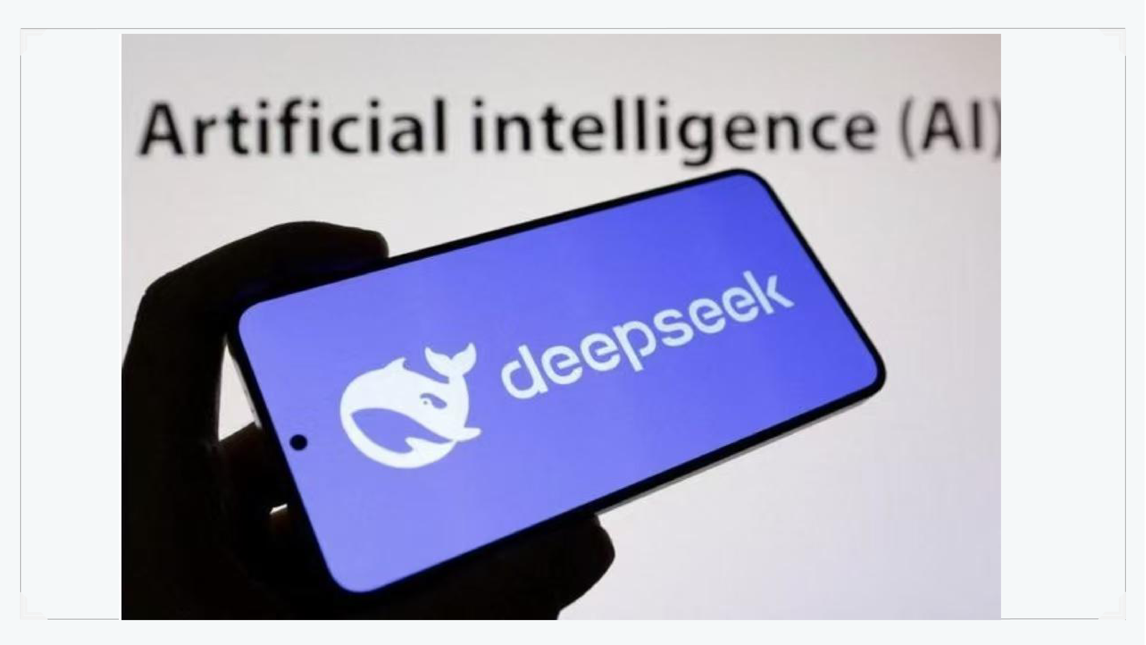 浙江大学2025DeepSeek模型解读报告奇点临近行业变革65页